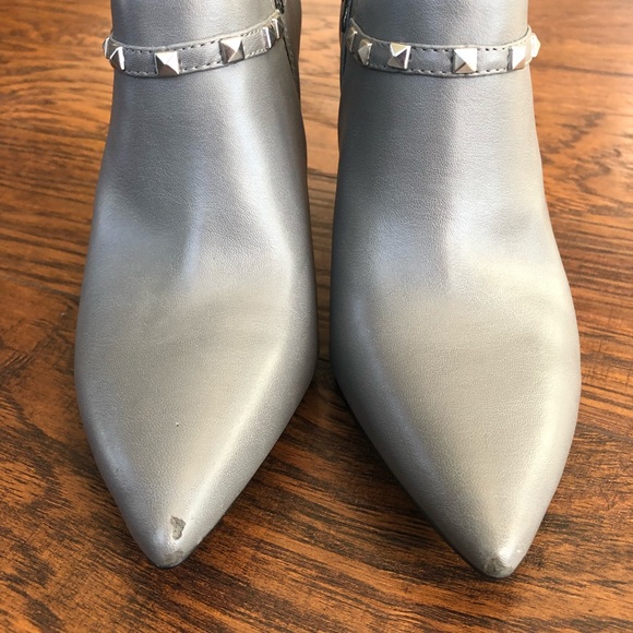 BCBG Rocker Grey Booties - Picture 3 of 4